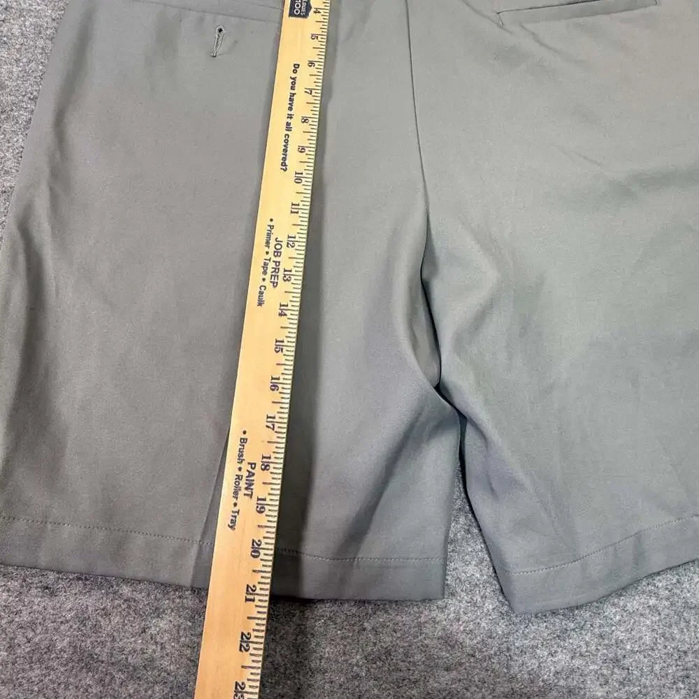 Pro Tour Men's Gray Flat Front Golf Shorts Size 38